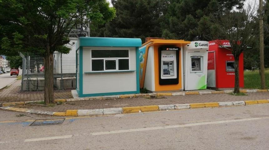 Kartepe&rsquo;de &lsquo;halk ekmek&rsquo; satış noktalarında &ccedil;alışmalar s&uuml;r&uuml;yor