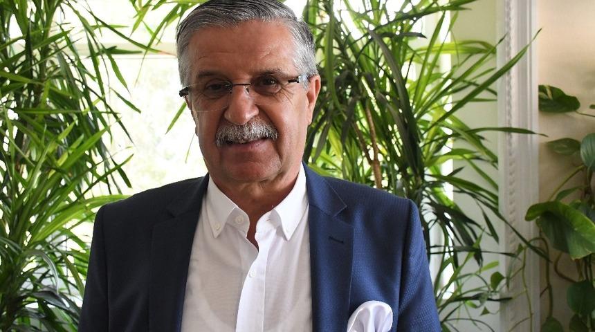 Başkan Topaloğlu: "Vali Karaloğlu Antalya i&ccedil;in b&uuml;y&uuml;k kazan&ccedil;"