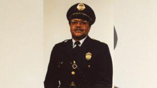 ABD de emekli komiser, yağmacılar tarafından vuruldu