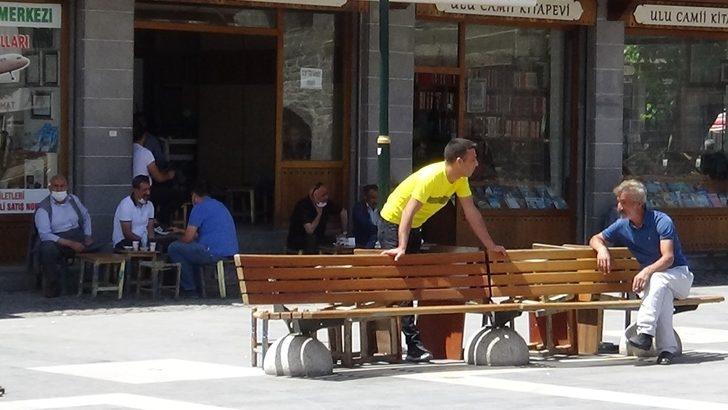 Sur’un bazı bölgelerinde maske takma zorunluluğu getirildi G4