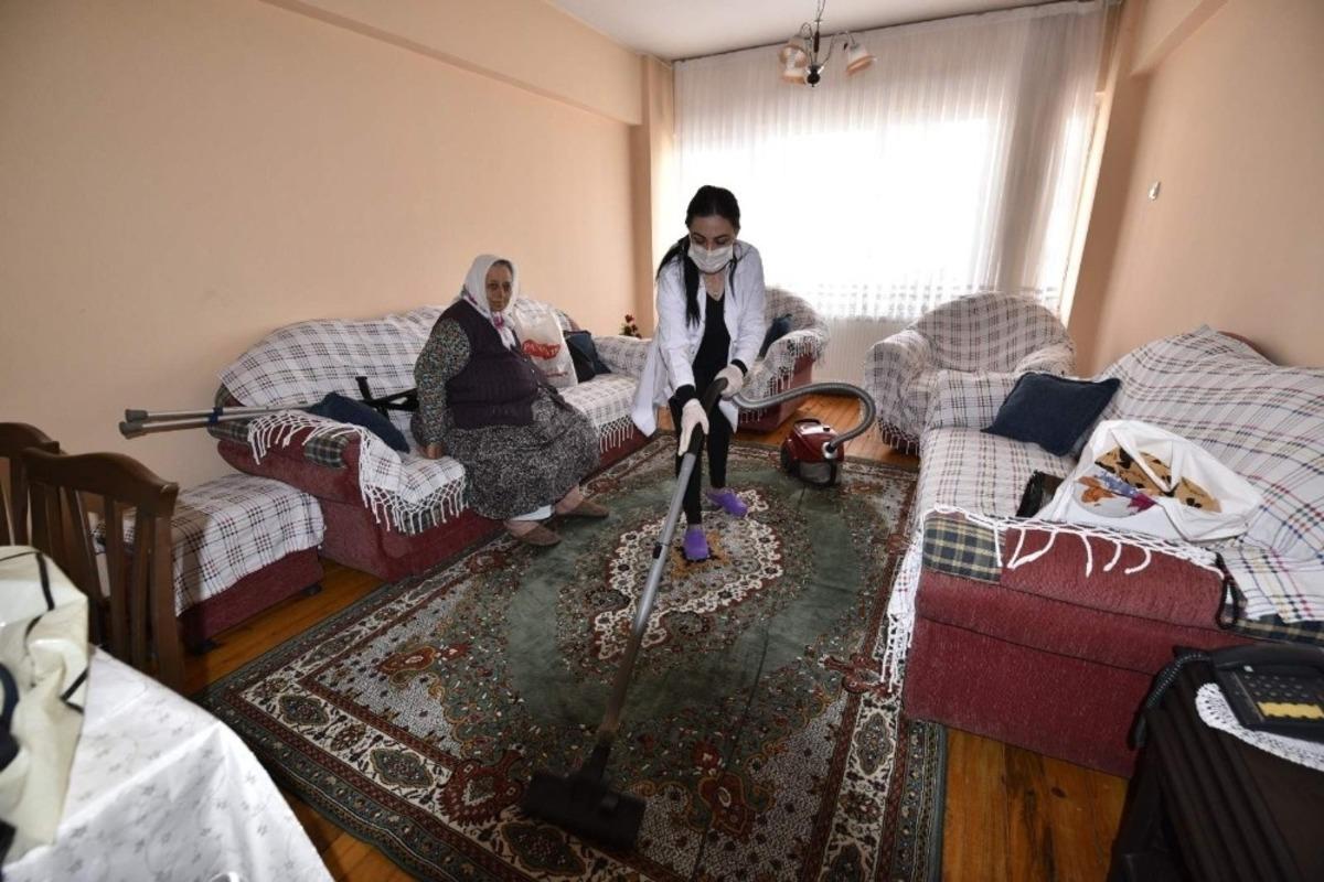 Bakıma muhta&ccedil; kişilere evlerinde tekrar hizmet verilmeye başlandı