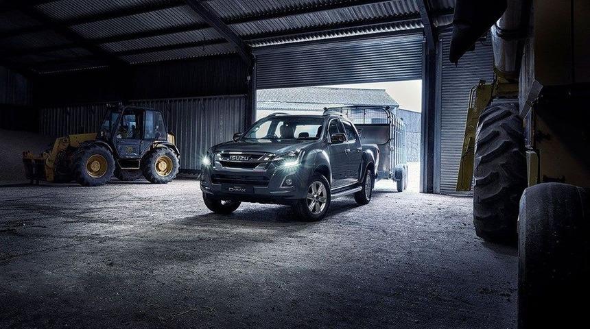 Isuzu D-Max 'tan nisan ayına özel kampanya: Kredi kartına 5 taksit imkanı!