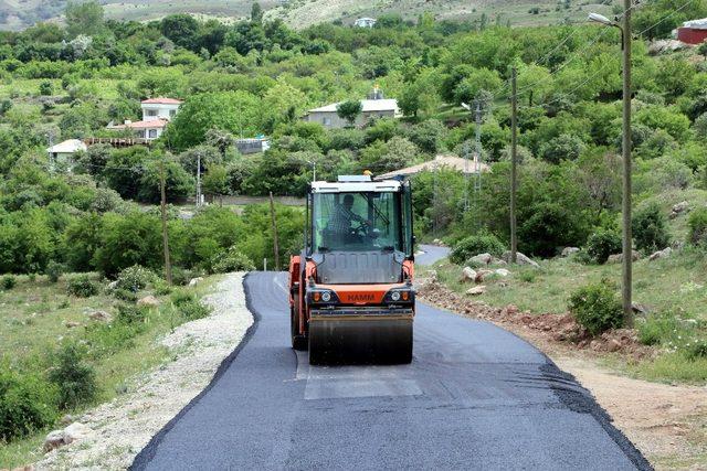 Erzincan’da asfalt sezonu açıldı