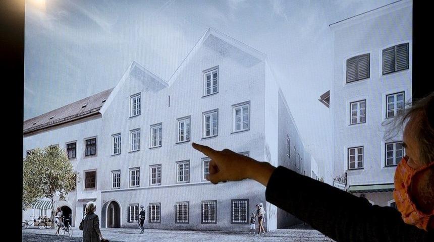 Hitler'in doğduğu ev polis merkezi oluyor