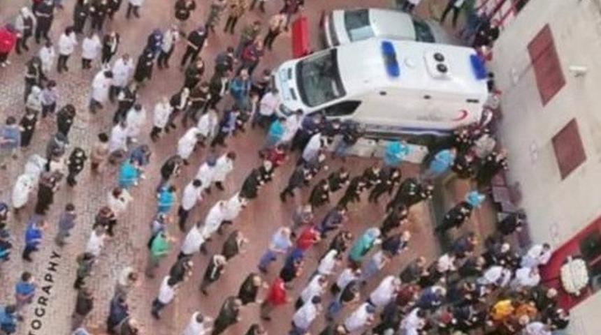 Hayatını kaybeden güvenlik görevlisi son yolculuğuna uğurlandı