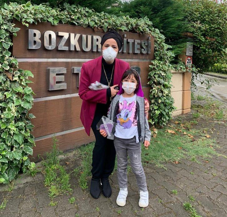 Çocuklara özel maskeler okul müdüründen G1