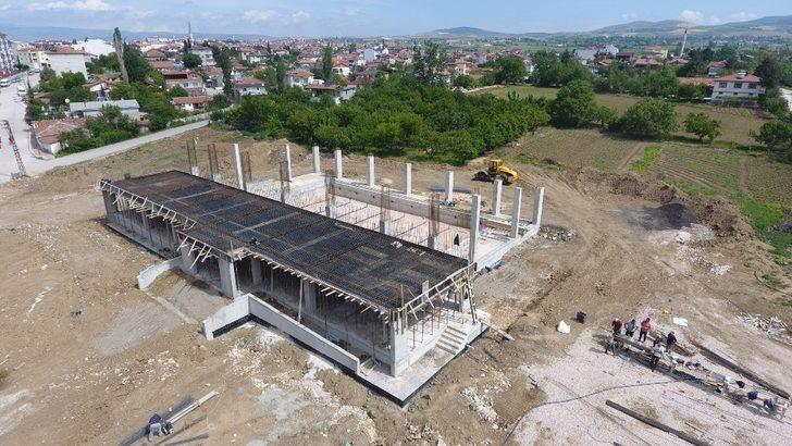 Havuz inşaatı hızla yükseliyor G3