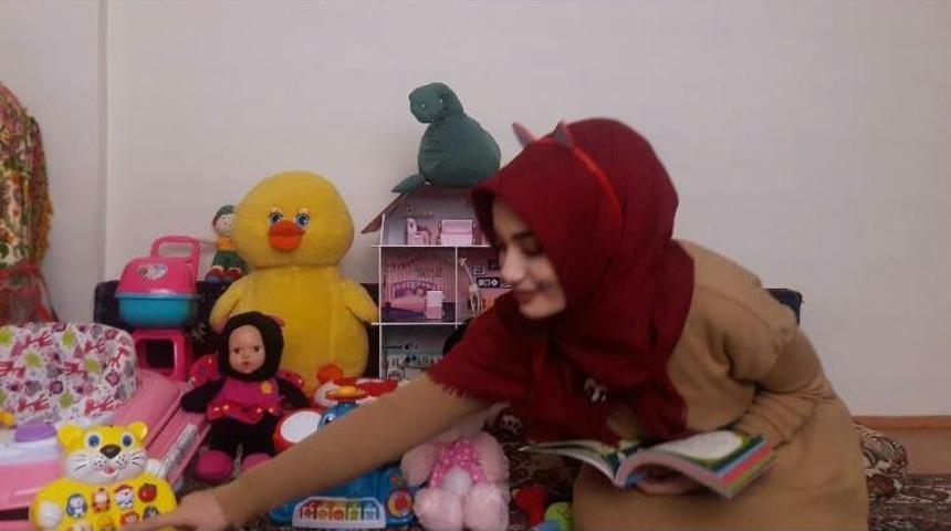 Covid-19 s&uuml;recinde &ccedil;ocukları yalnız bırakmadılar