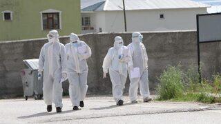 İzolasyon kuralına uymaması pahalıya patladı! 12 kişiye korona bulaştırdı