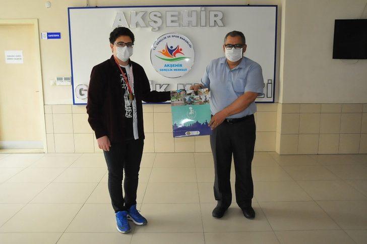 19 Mayıs Online Satranç Turnuvası’nda derece yapanlara ödülleri verildi G2