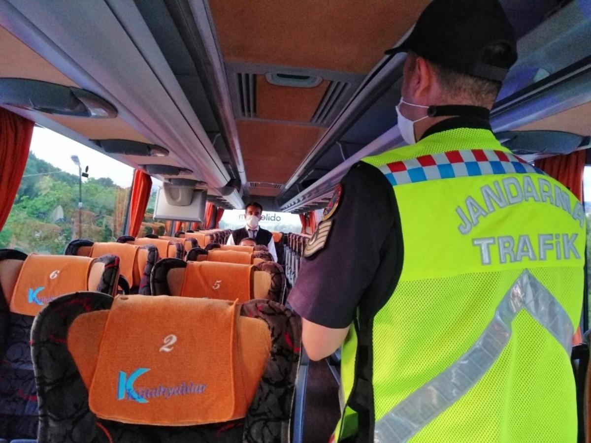 Kontroll&uuml; sosyal hayata uymayanlara ceza yağdı