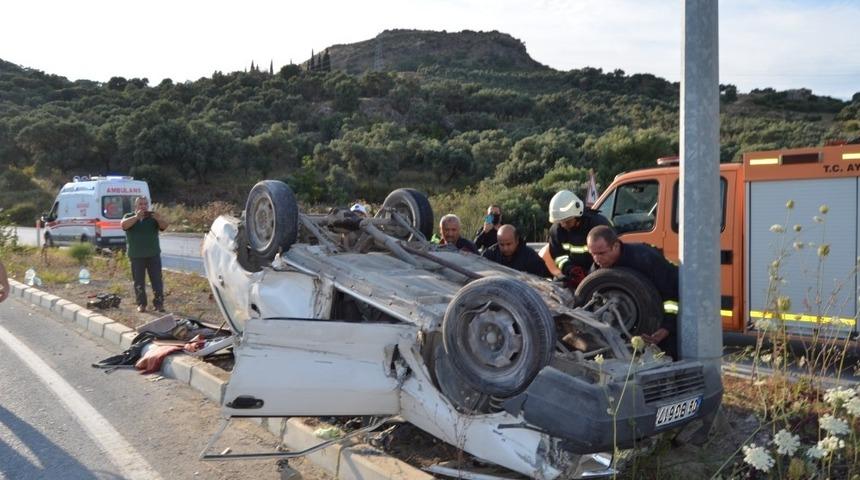 S&ouml;ke&rsquo;de otomobil ters d&ouml;nd&uuml;; 3 yaralı