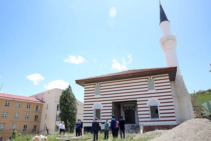 Vali Epcim, kuran kursu ve öğrenci yurtlarında incelemelerde bulundu G1