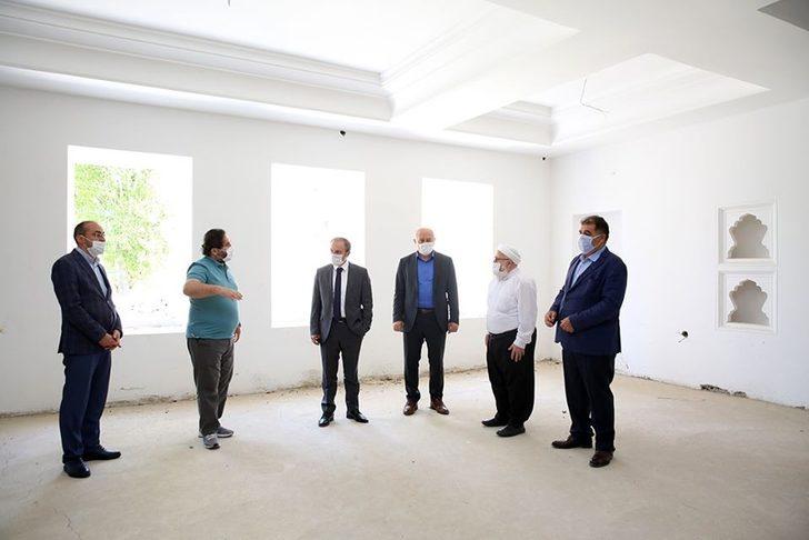 Vali Epcim, kuran kursu ve öğrenci yurtlarında incelemelerde bulundu G2