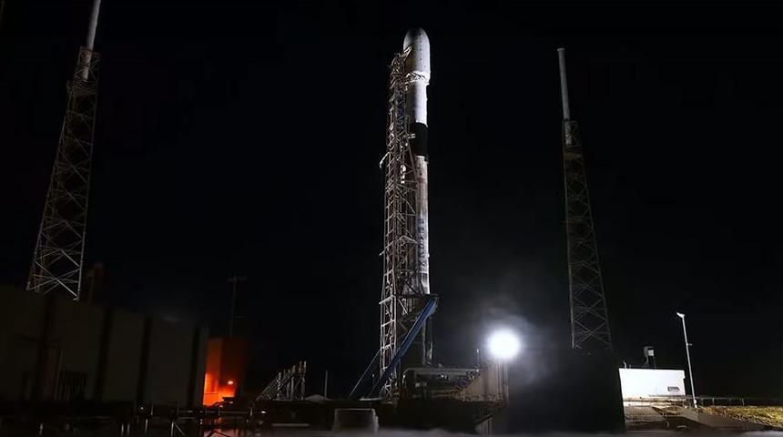 SpaceX 60 Starlink uydusunu daha uzaya g&ouml;nderdi!