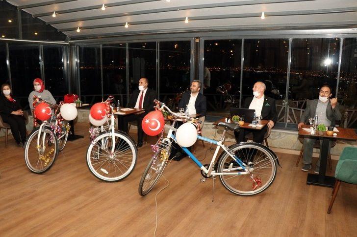 Edremit’te ‘Bayram Şenliği Yarışması’ sonuçlandı G1