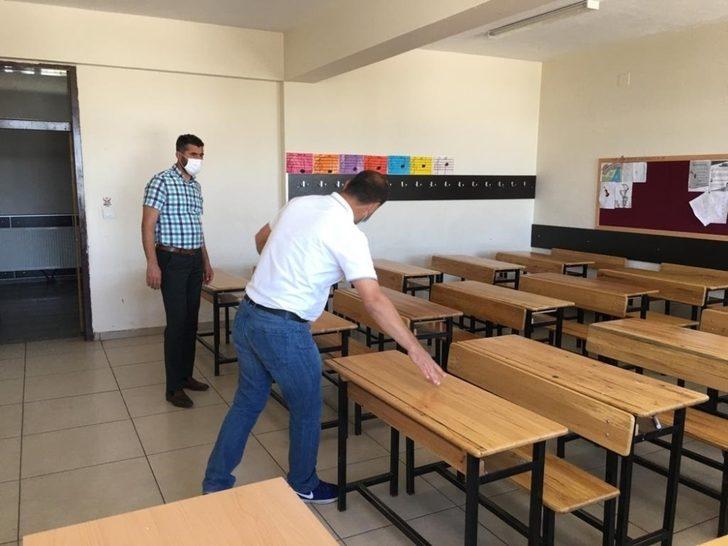 LGS öncesi sınav salonları uygun hale getiriliyor G2