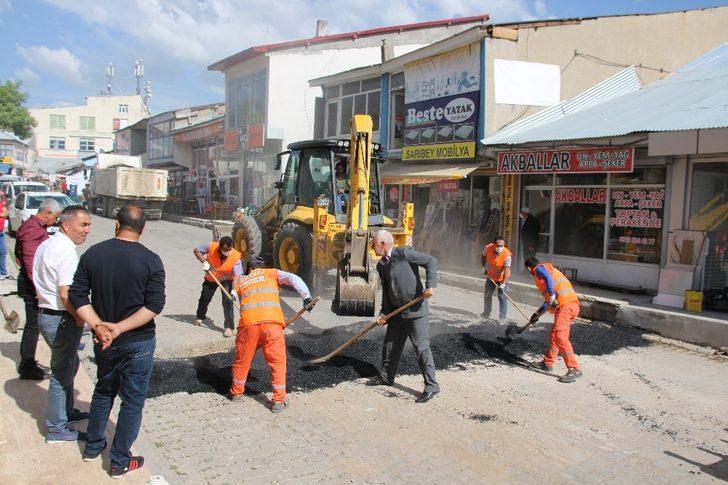 Varto’da yol bakım ve onarım çalışması G3