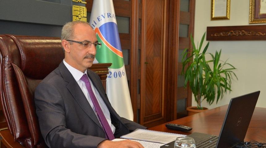 Rektör Karakaya, öğretmenlerle bir araya geldi