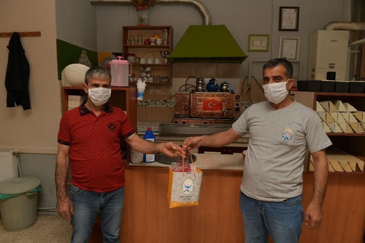 Kahvehane ve &ccedil;ay ocaklarına hijyen seti