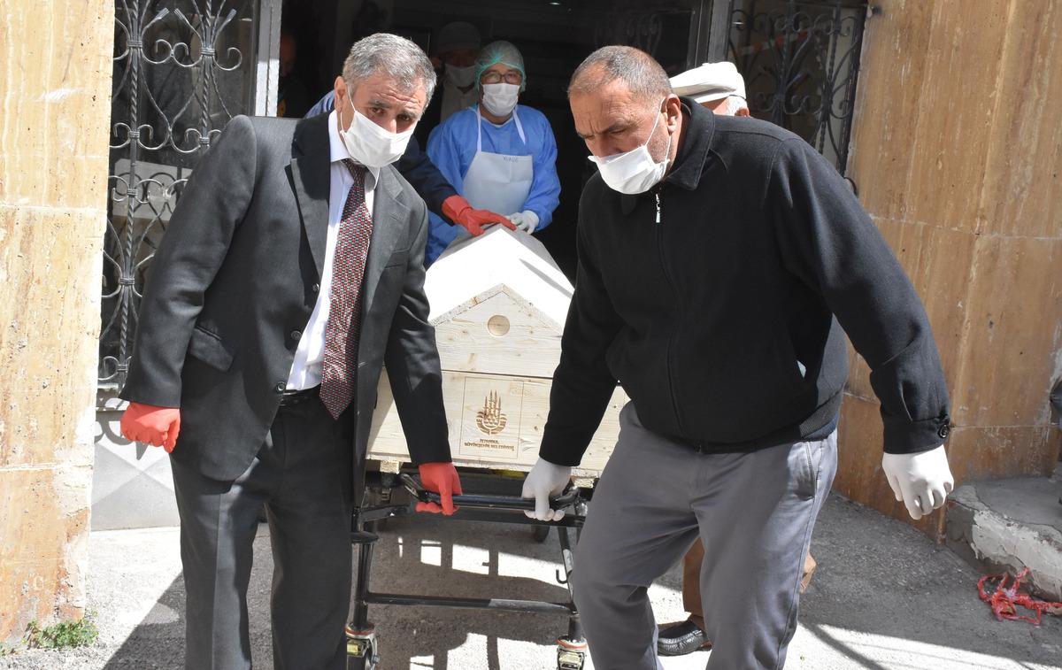 Sivas'ta KKKA tedavisi g&ouml;ren kişi hayatını kaybetti