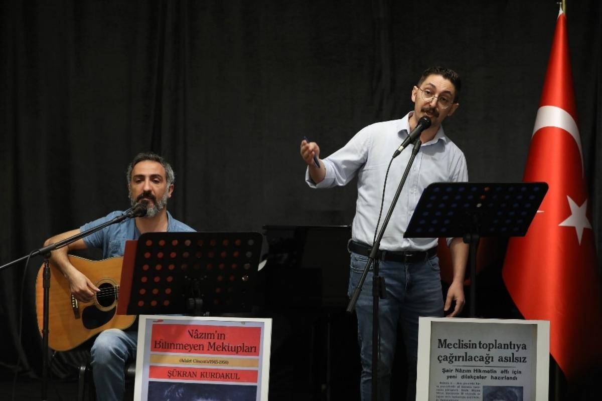 Nazım Hikmet&rsquo;in unutulmaz dizeleri evlerde yankılandı