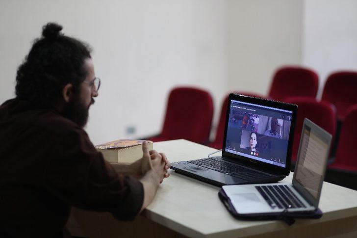 Ünlü isimler Bayraklı’da Nazım’ı anlattı G1