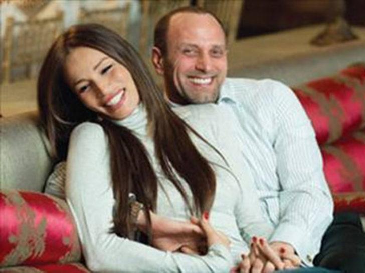 Güzide Duran ile Adnan Aksoy boşanıyor mu G3