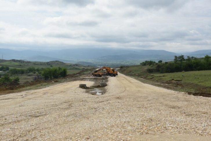 Kaymakam Çenet ve Başkan Çatal, OSB’de incelemelerde bulundu G4