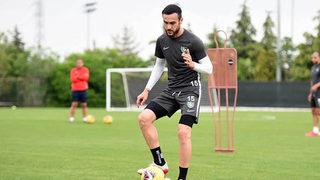Denizlispor'da Oğuz Yılmaz devleri peşine taktı