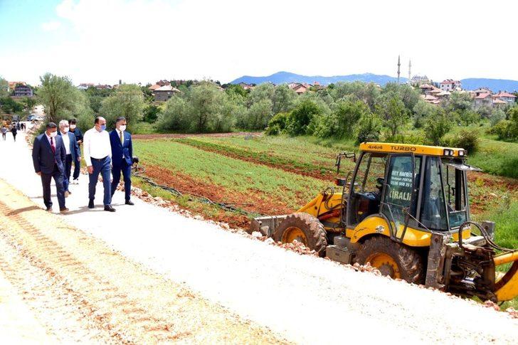 Başkan Altay: “Konyamızın gelişmesi için el birliğiyle çalışıyoruz” G1