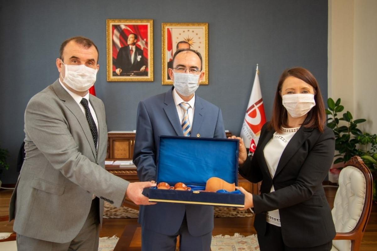 Belediye ve il&ccedil;e başkanından hayırlı olsun ziyaretleri