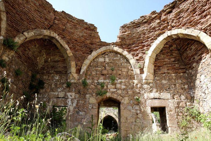 Irak'taki tarihi 'Kubehan Medresesi' yarım asırdır yeniden imarı bekliyor G3