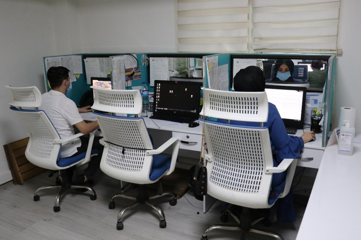 Yunusemre binlerce vatandaşı dinledi