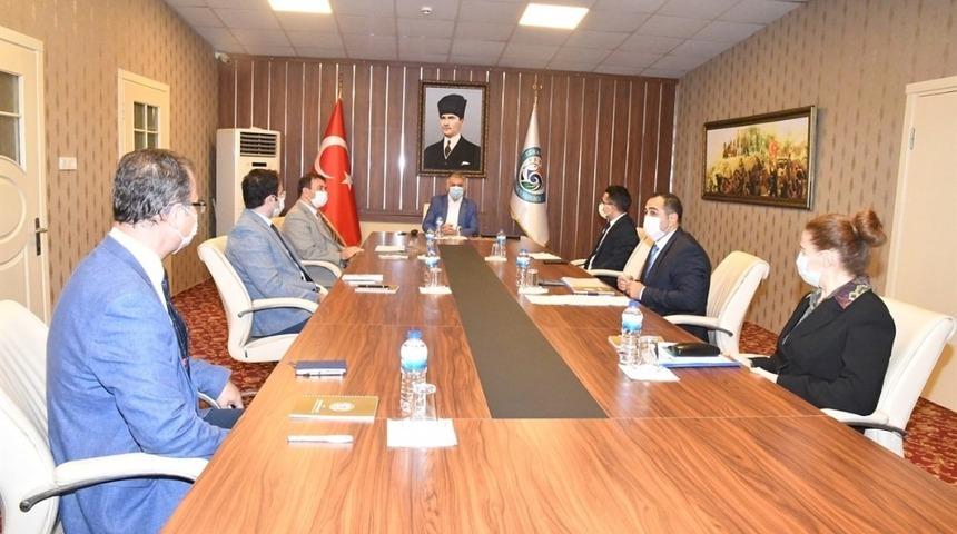 Balıkesir&rsquo;e yapılan yatırımlar g&ouml;r&uuml;ş&uuml;ld&uuml;