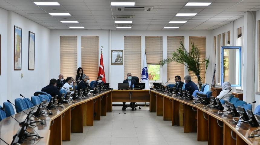 Sınav Koordinasyon Kurulu Rekt&ouml;r Savaşan başkanlığında toplandı