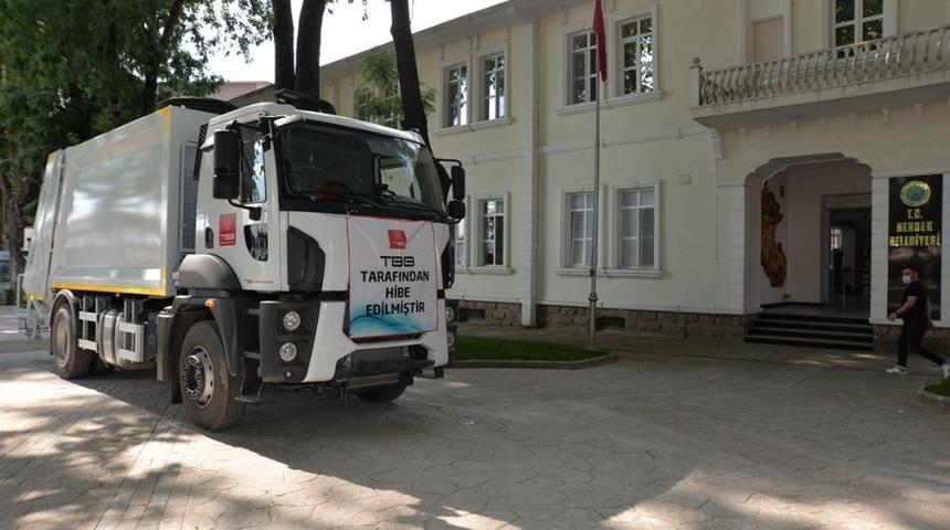 Hendek&rsquo;e yeni &ccedil;&ouml;p kamyonu alındı