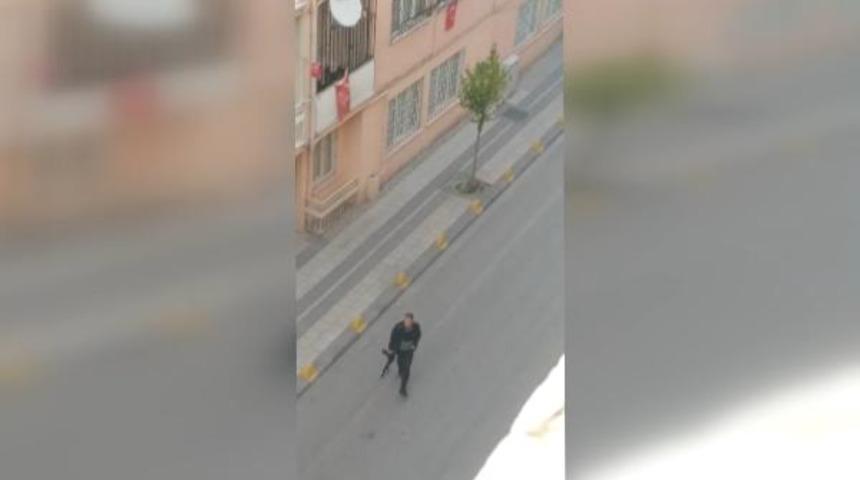 Malatya'da t&uuml;fekle dehşet sa&ccedil;tı! Polis harekete ge&ccedil;ti