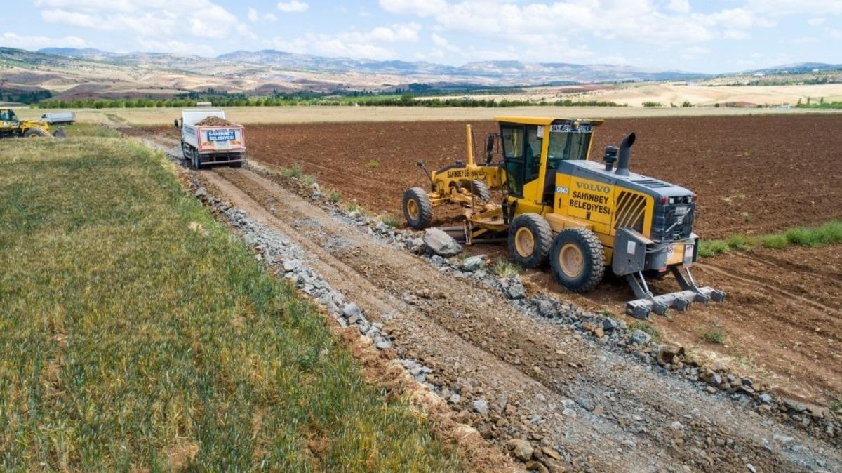 (Droneli g&ouml;r&uuml;nt&uuml;) Şahinbey&rsquo;de tarımsal kalkınmaya tam destek