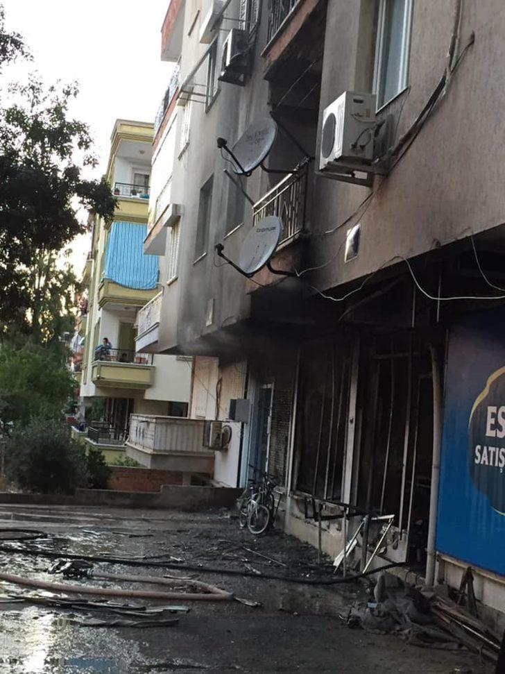 Patlama sesini duyan sokağa fırladı! İzmir'de korku dolu anlar G2