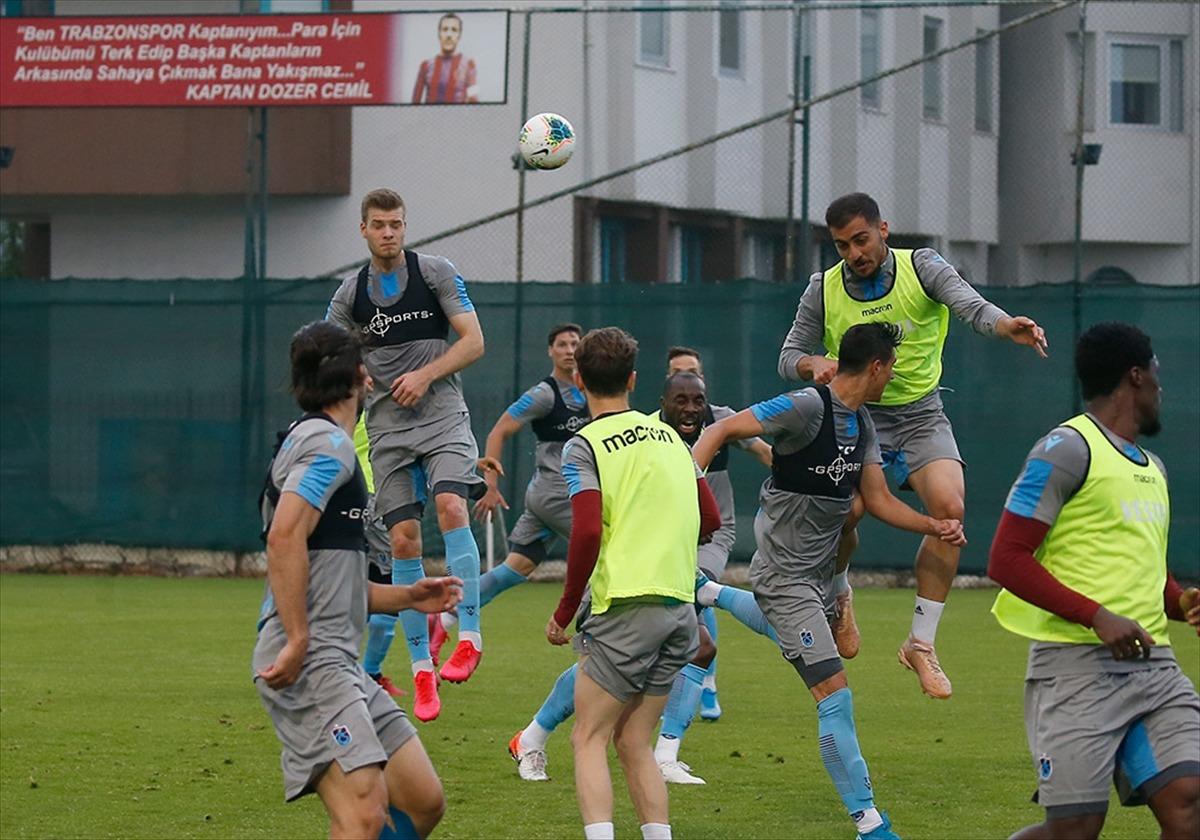 Trabzonspor, G&ouml;ztepe ma&ccedil;ı hazırlıklarını s&uuml;rd&uuml;r&uuml;yor