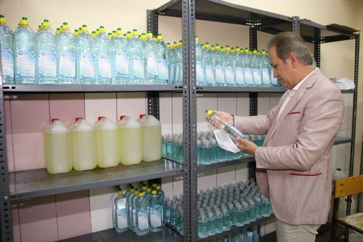 Liseliler 6 ilin dezenfektan ihtiyacını karşılıyor G5