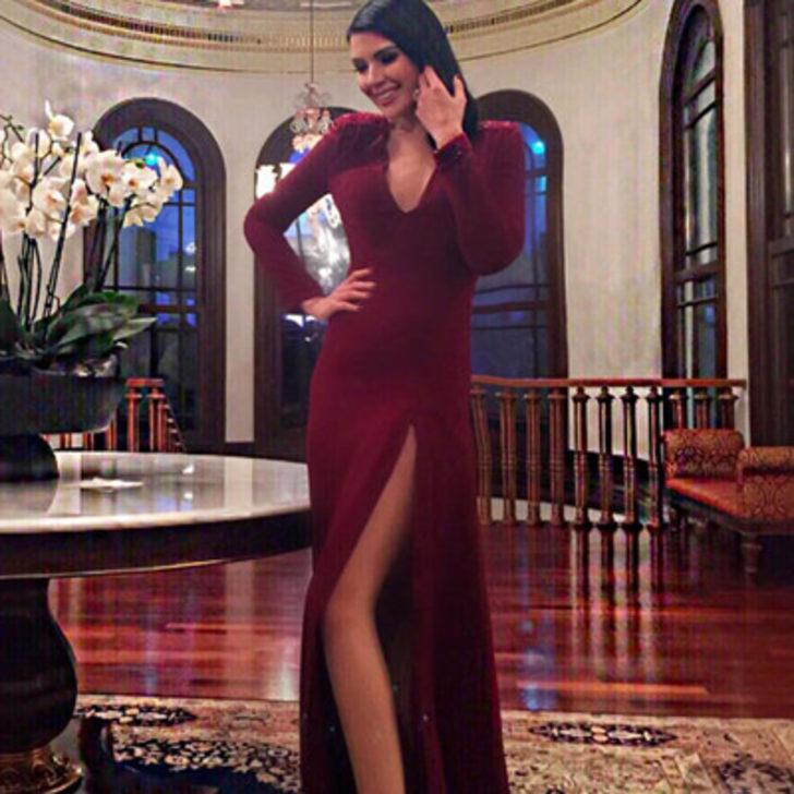 Hatice Şendil'in cesur kıyafeti G1