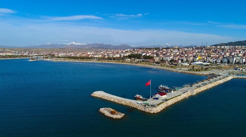 Beyşehir G&ouml;l&uuml;n&uuml; koruyacak proje D&uuml;nya &Ccedil;evre G&uuml;n&uuml;nde başladı