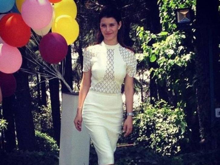 Beren Saat yüzüğünü neden çıkardı? G3