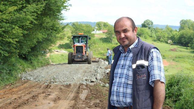 Pazaryeri ilçesinde tarla yolları yapılıyor