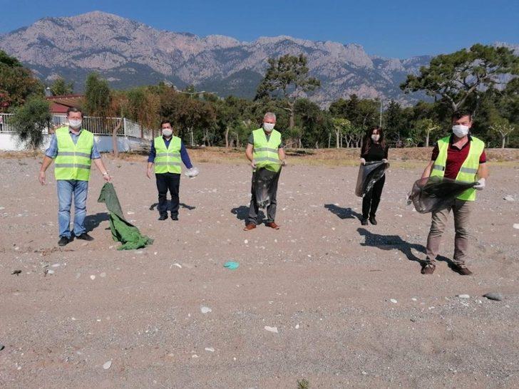 Kemer’de Dünya Çevre Günü kapsamında sahiller temizlendi G3