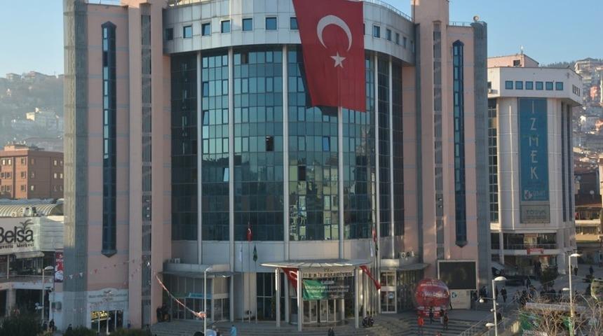 İzmit Belediyesi dayanışmayı &ldquo;Kardeş Eller&rdquo; projesi ile s&uuml;rd&uuml;recek