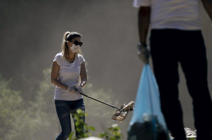 Mersin’de belediye personeli doğada çöp topladı G1