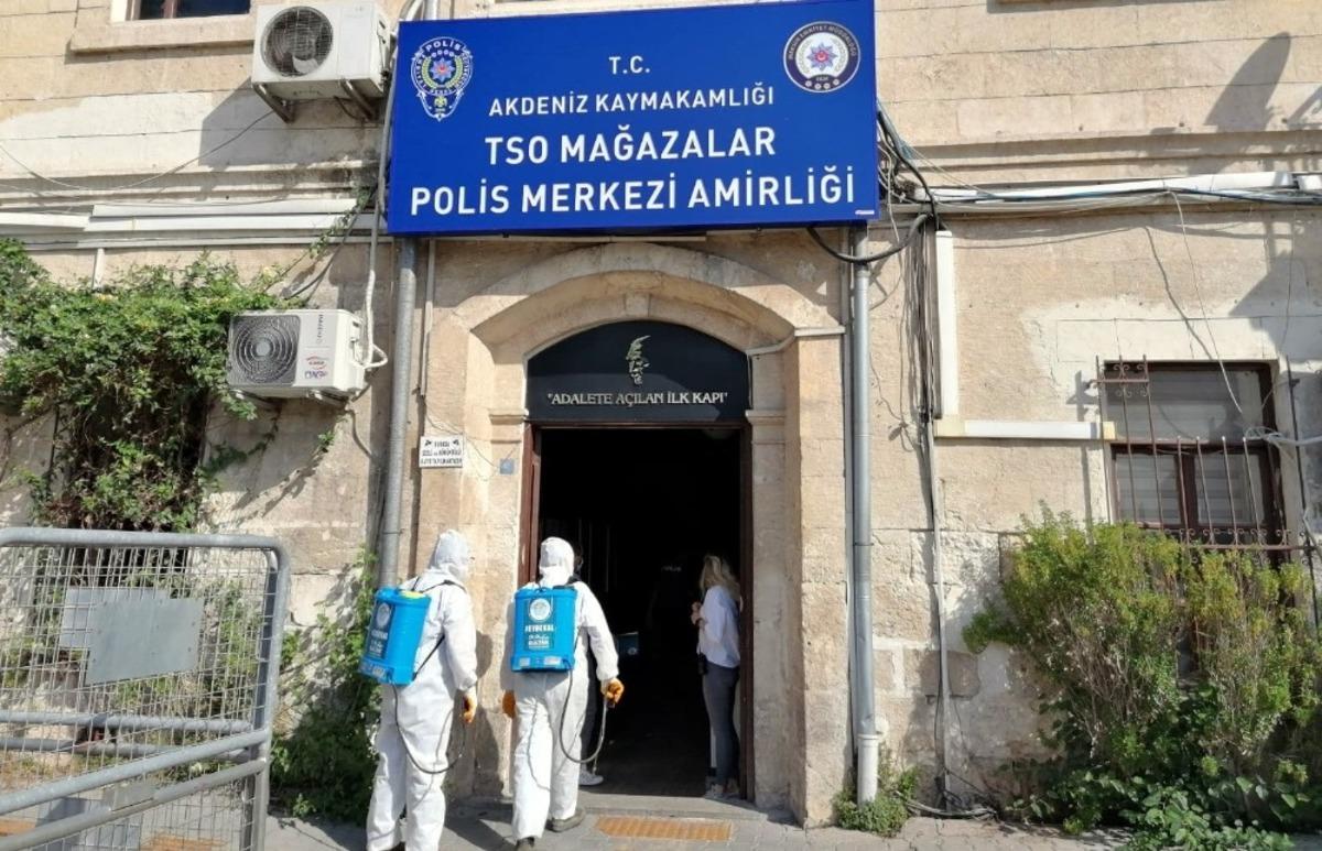 Akdeniz&rsquo;de vir&uuml;se karşı 6 bini aşkın nokta ila&ccedil;landı